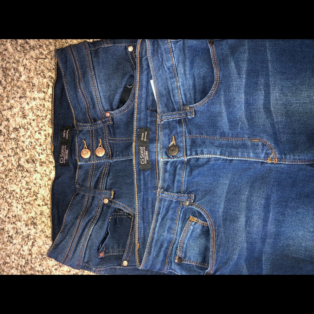 Set of Ci Sono jeans
